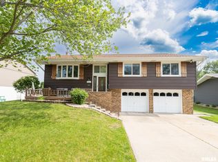 6012 W Sioux Trl, Peoria, IL