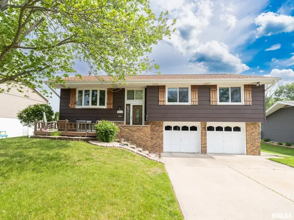 6012 W Sioux Trl, Peoria, IL 61607