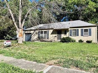 13212 Herrick Ave, Grandview, MO 64030