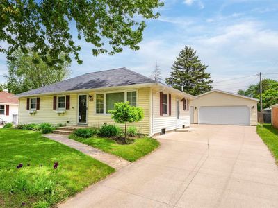 2406 South FOUNTAIN AVENUE, Appleton, WI, 54915