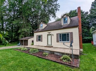 602 Hazelwood Dr, Vermilion, OH