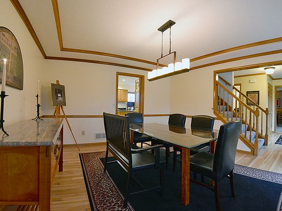 4th image of 3799 Waverly Place Dr