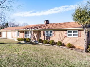 1470 Fairway Acres Rd, Lenoir, NC 28645