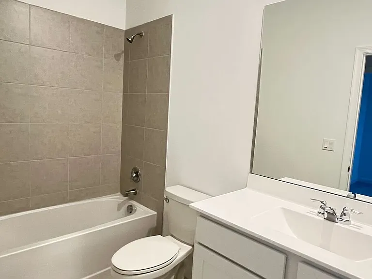 632 SE Lake Falls St #632 — Photo 11