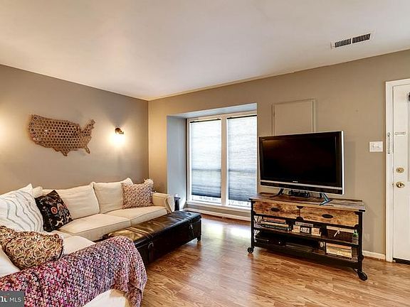 5th image of 6071 Netherton St