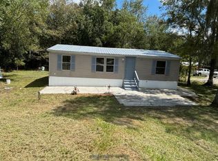 6240 Woodsman Dr, Zephyrhills, FL 33544