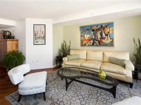 400 Beale St APT 1114, San Francisco, CA 94105