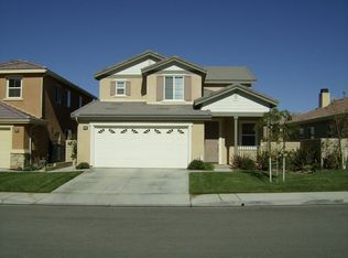 28305 Maitland Ln, Saugus, CA 91350