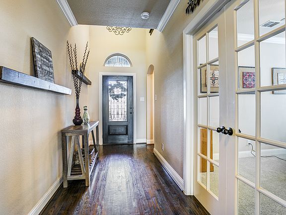 4th image of 1509 1st St