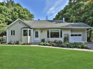 4 Laurie Rd, Cortlandt Manor, NY 10567