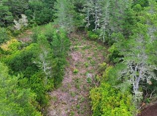 4 Bonnett Way, Florence, OR 97439