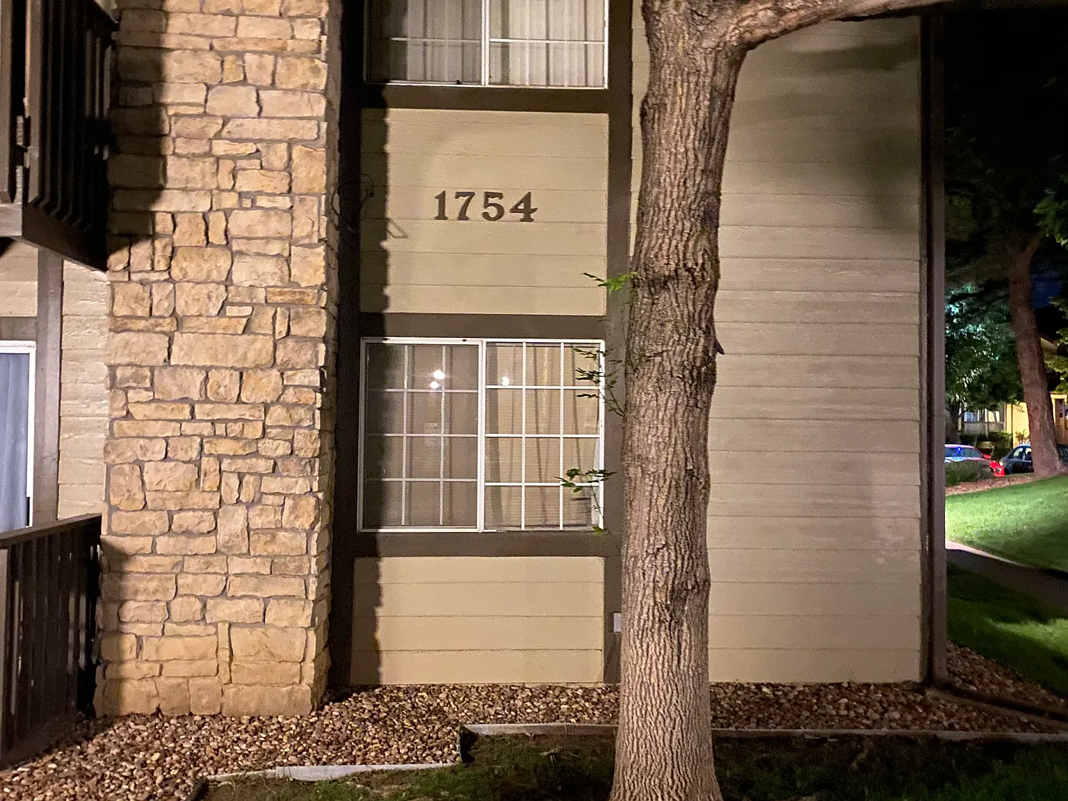 1754 S Pitkin Cir — Photo 1
