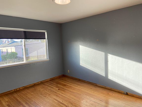 4th image of 238 Saint Catherine Dr