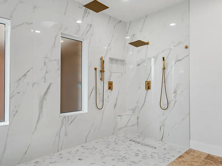 10 Castle Ct — Photo 18