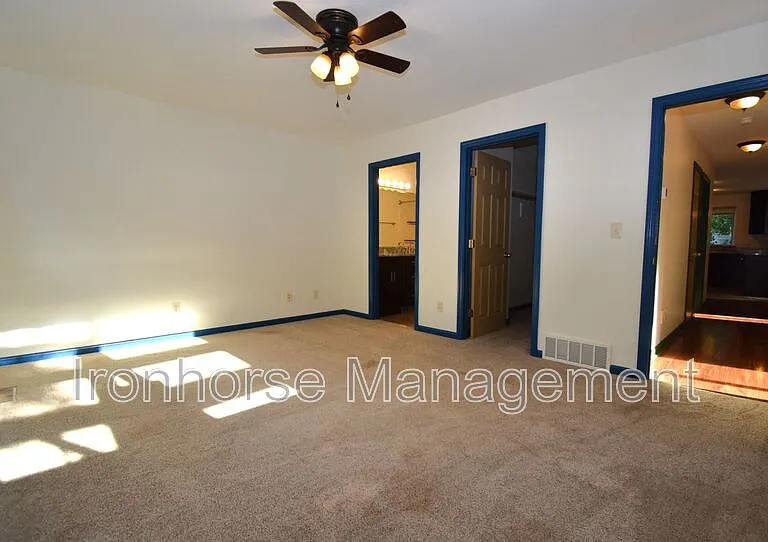 502 Sanders Ave — Photo 16