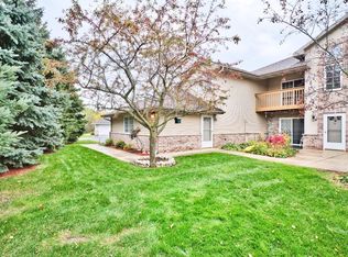 3037 Meyer Ct, Racine, WI 53406