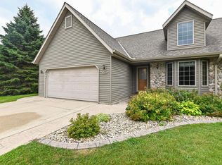 W198N11243 Golden Ct, Germantown, WI 53022