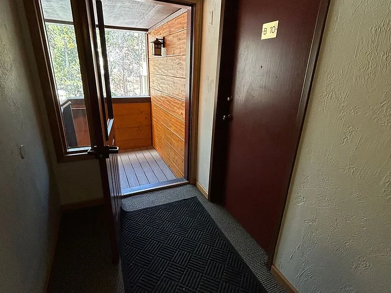 800 Columbine Rd #B — Photo 21