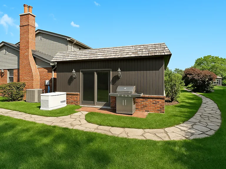 5002 Rockdale Ct — Photo 22