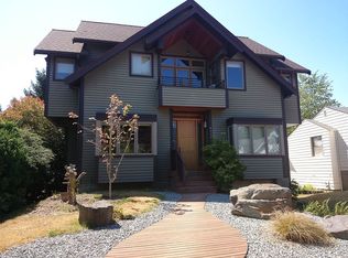 4131 49th Ave SW, Seattle, WA 98116