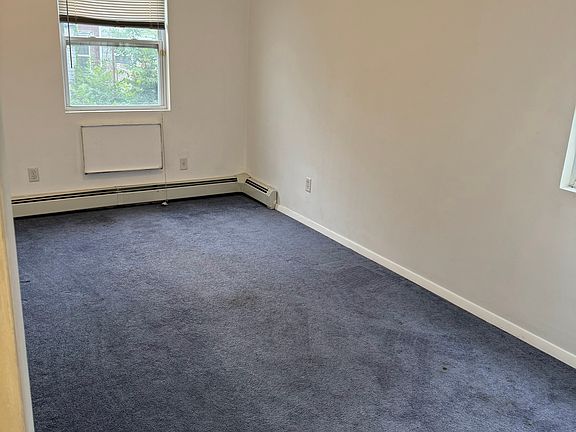 5th image of 326 Beach 87 St #1