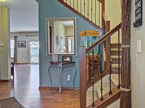 4th image of 11736 Elk Heights Ln SE