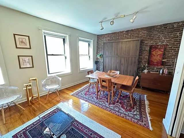13 Charter St #4F — Photo 3