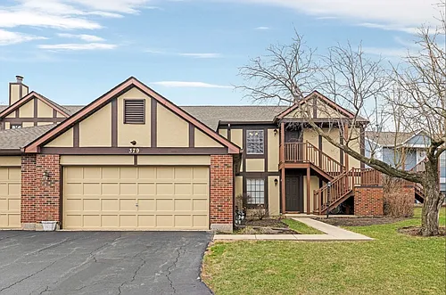 379 Sandhurst Cir #1 Photo 1