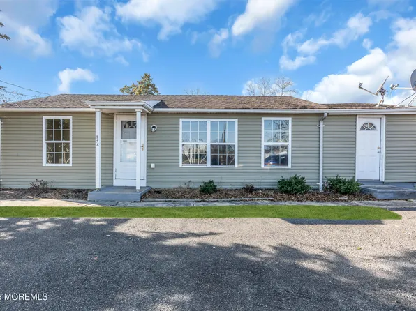 758 Fischer Boulevard, Toms River, NJ 08753