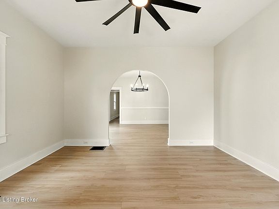 3rd image of 2603 Pindell Ave