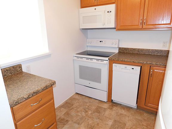 5th image of 117 Sussex F