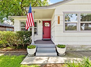 4929 Locke Ave, Fort Worth, TX 76107