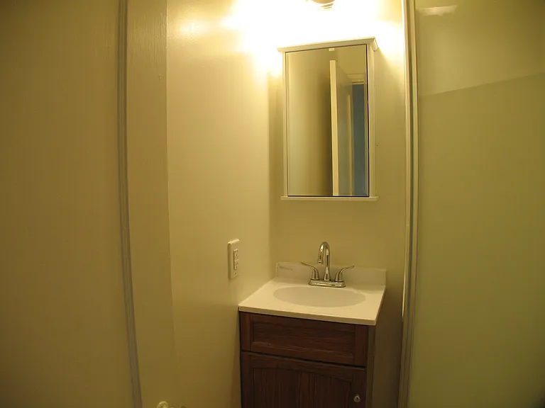 818 W Moss Ave — Photo 23