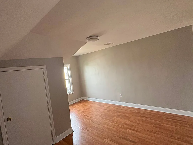 105 N High St #3 — Photo 2