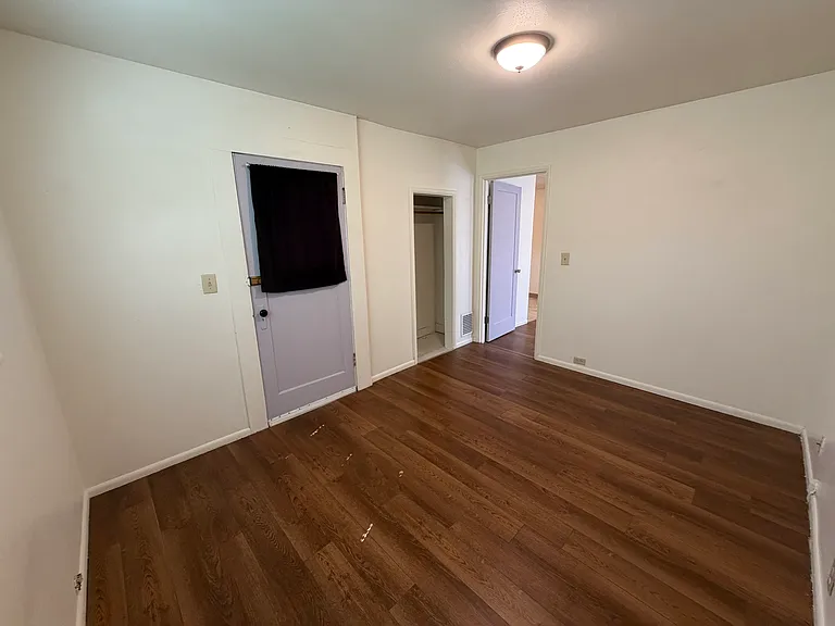 3214 Hoyt Ave — Photo 4