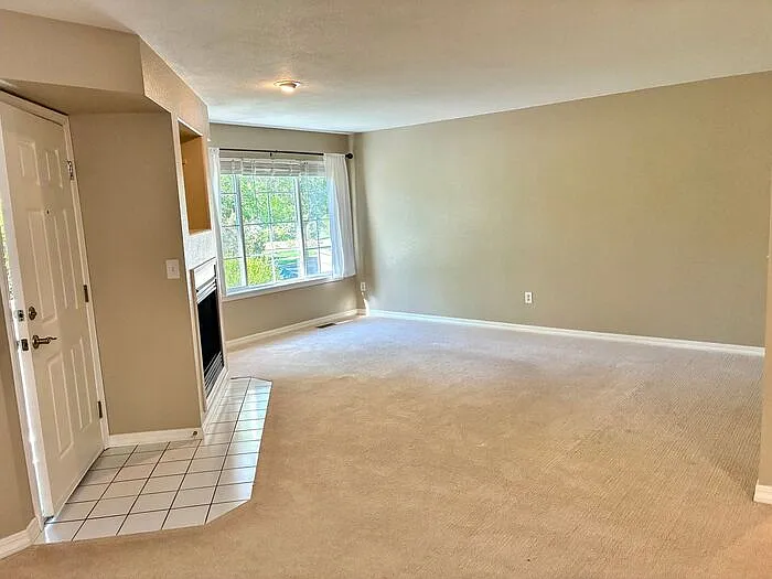 5550 Corbett Dr #A3 — Photo 6