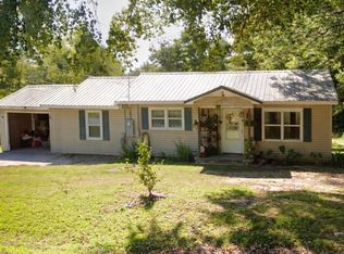 555 Scant City Rd, Guntersville, AL 35976