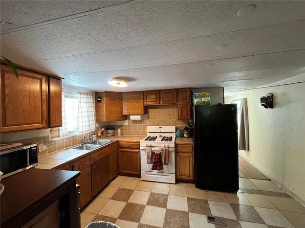 75 Anglers Dr #6, Steamboat Springs, CO 80487