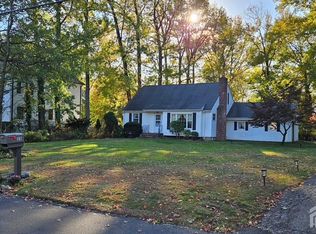 35 Revere Blvd, Edison, NJ 08820