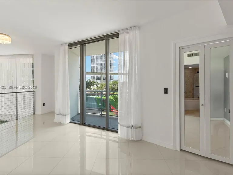 350 S Miami Ave #312 — Photo 20
