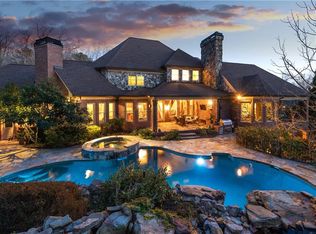 340 Boundary Pl, Roswell, GA 30075