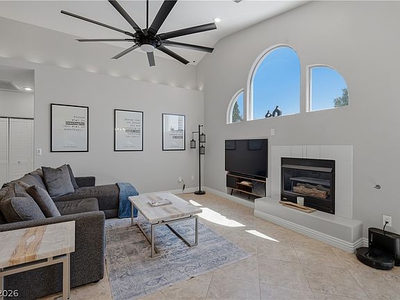 3rd image of 8710 Villa Ariel Ln