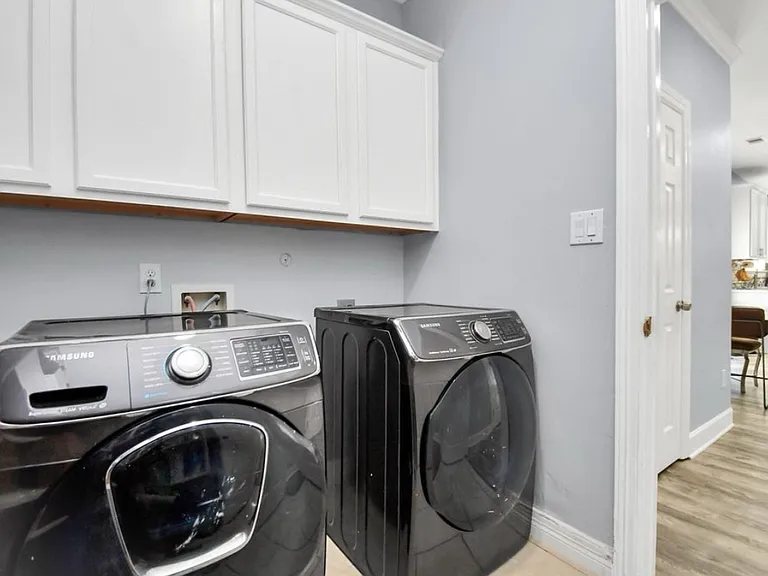 9310 Buffum St — Photo 22