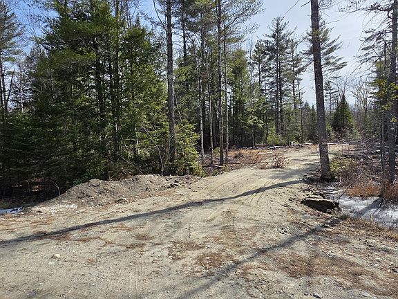 2nd image of Lot B Maine 106