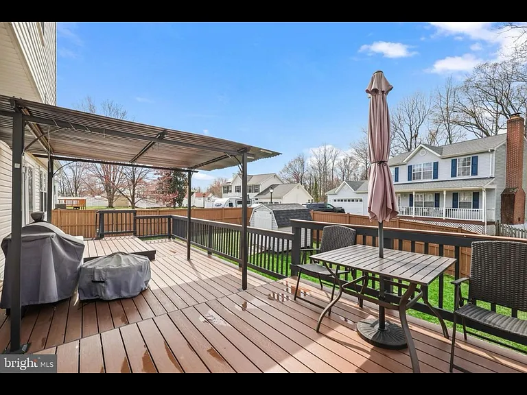 36 Dorothy Ln — Photo 5
