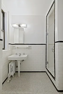 Rented by Akelius Real Estate Management | media 11