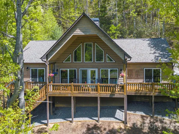 186 Timucua Trl, Waynesville, NC 28786