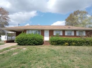 143 Dover Rd #B, Spartanburg, SC 29301