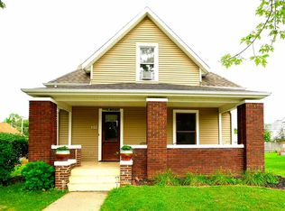 409 S Railroad St, Brookston, IN 47923
