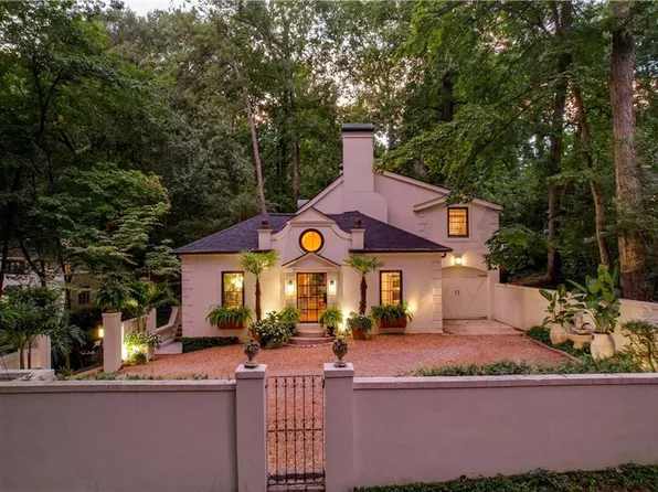 2760 Northside Dr NW, Atlanta, GA 30305